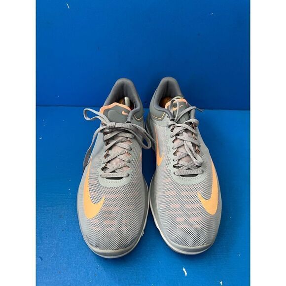 Nike Women Shoe FS Lite Run 4 Premium  Athletic Sneaker Pre Owned size 11 women - Picture 4 of 6